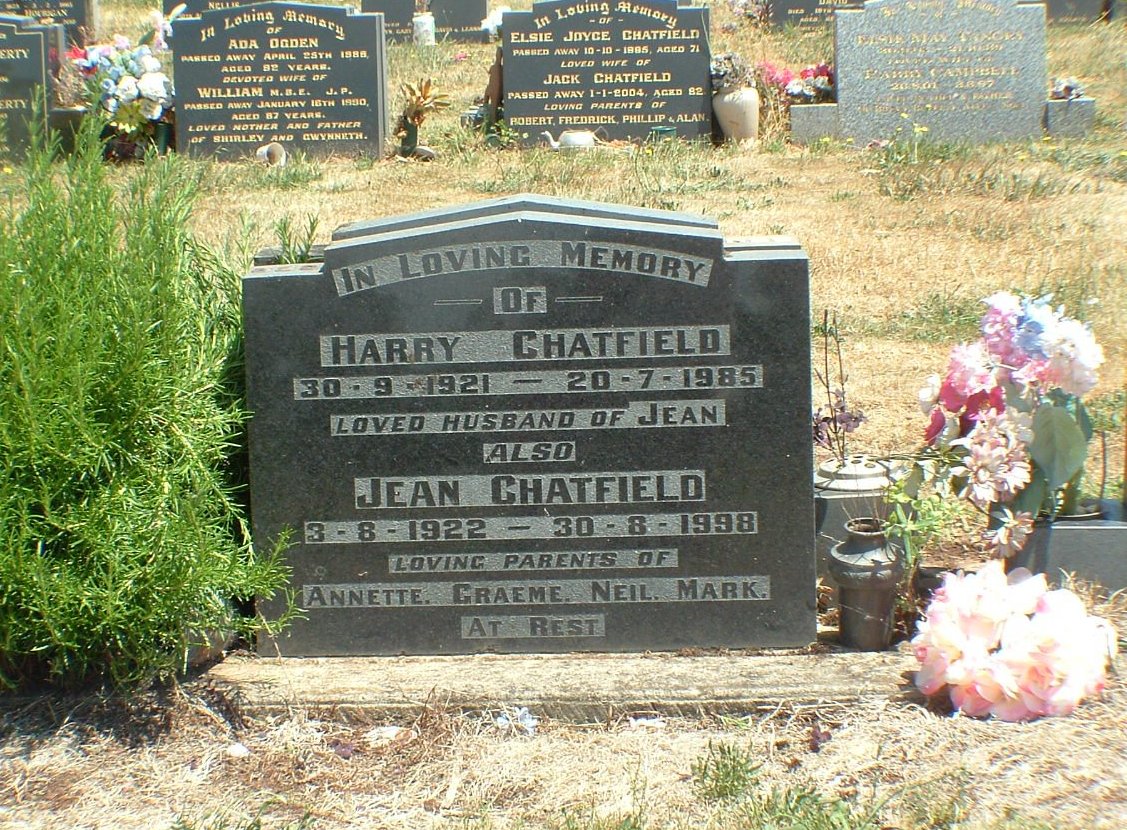 CHATFIELD Harry 1921-1985 grave.jpg
